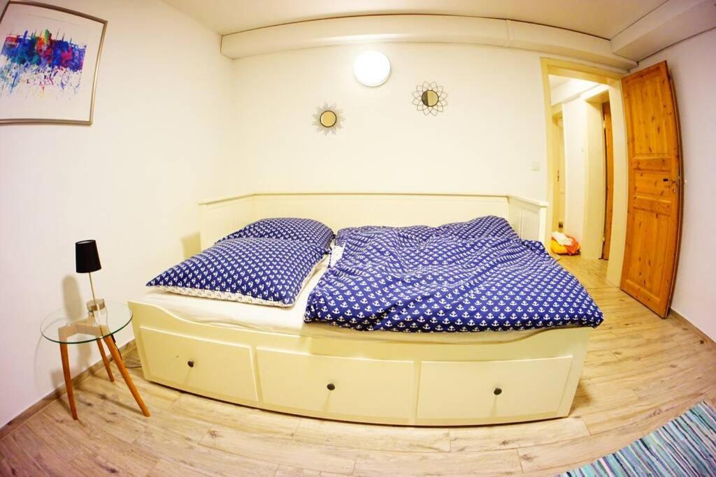 Gemuetliche 3-Zkb Wc Souterrainwohnung In Bestlage ハンブルク エクステリア 写真