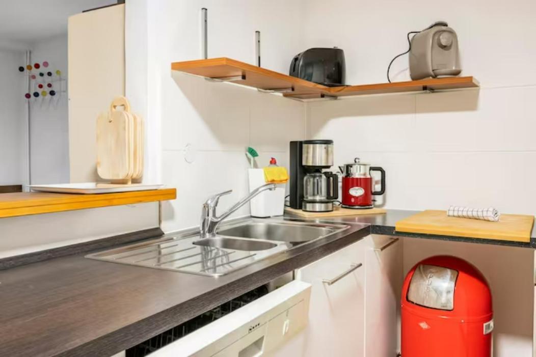 Gemuetliche 3-Zkb Wc Souterrainwohnung In Bestlage ハンブルク エクステリア 写真